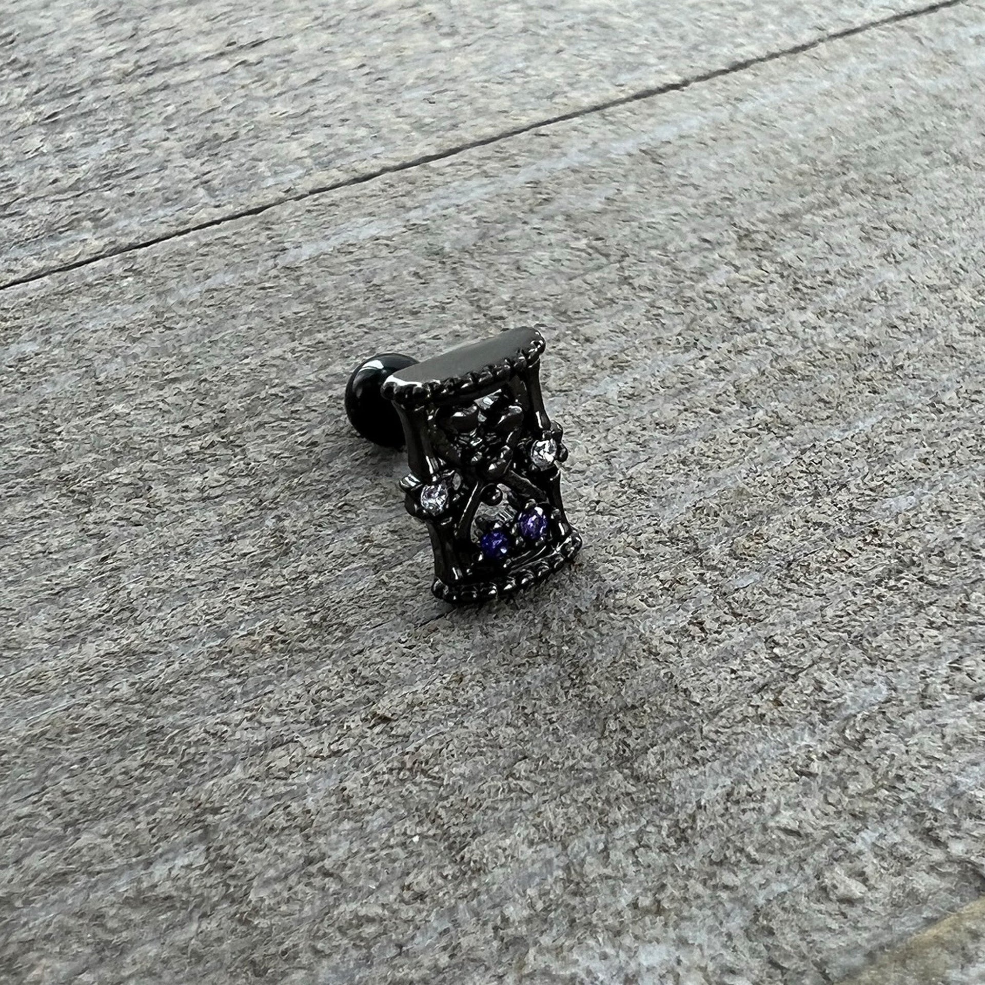 16G 1/4 Purple Gem Black Gothic Hourglass Cartilage Tragus Earring