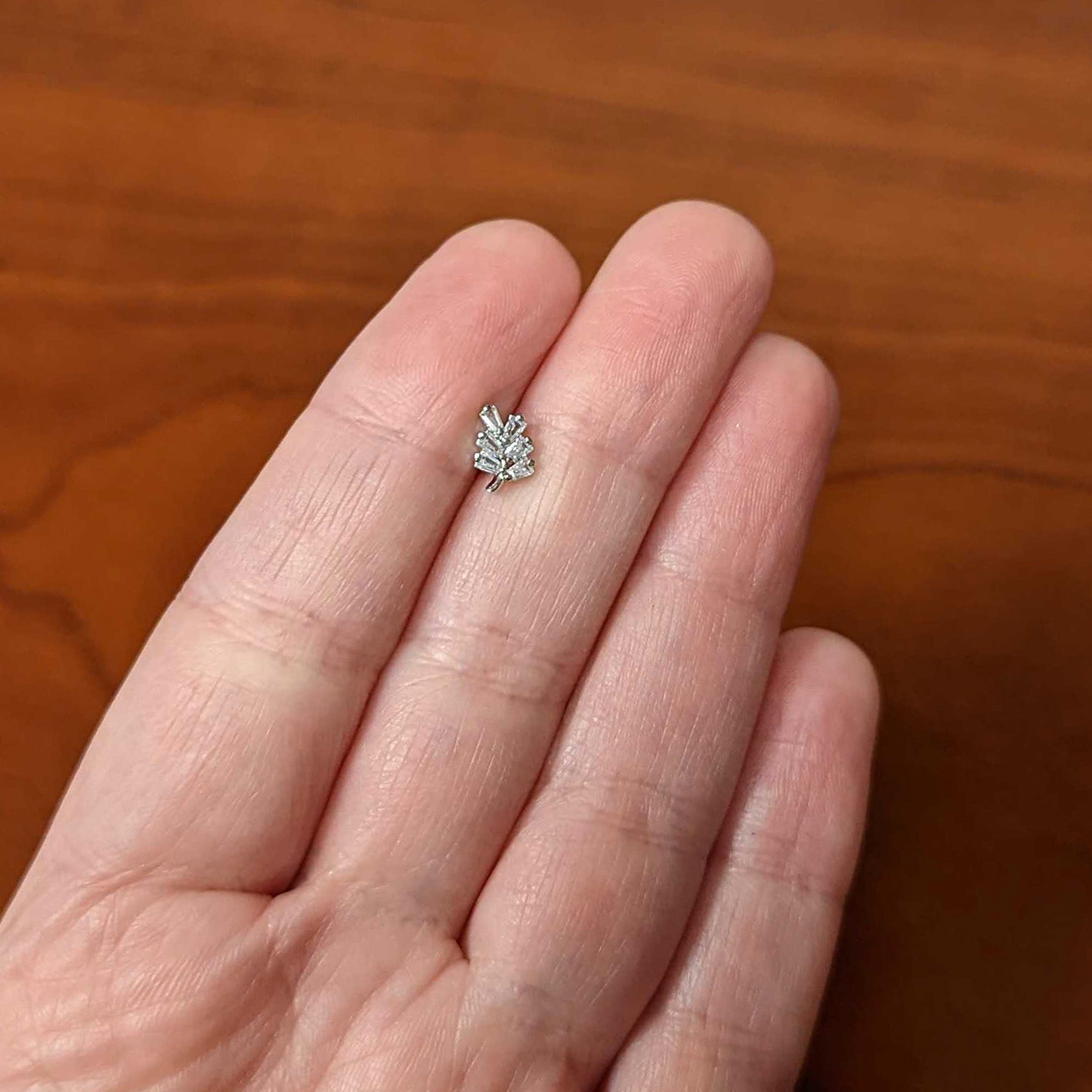 16G 1/4 Clear CZ Gem Leafy Branch Threadless Labret Tragus