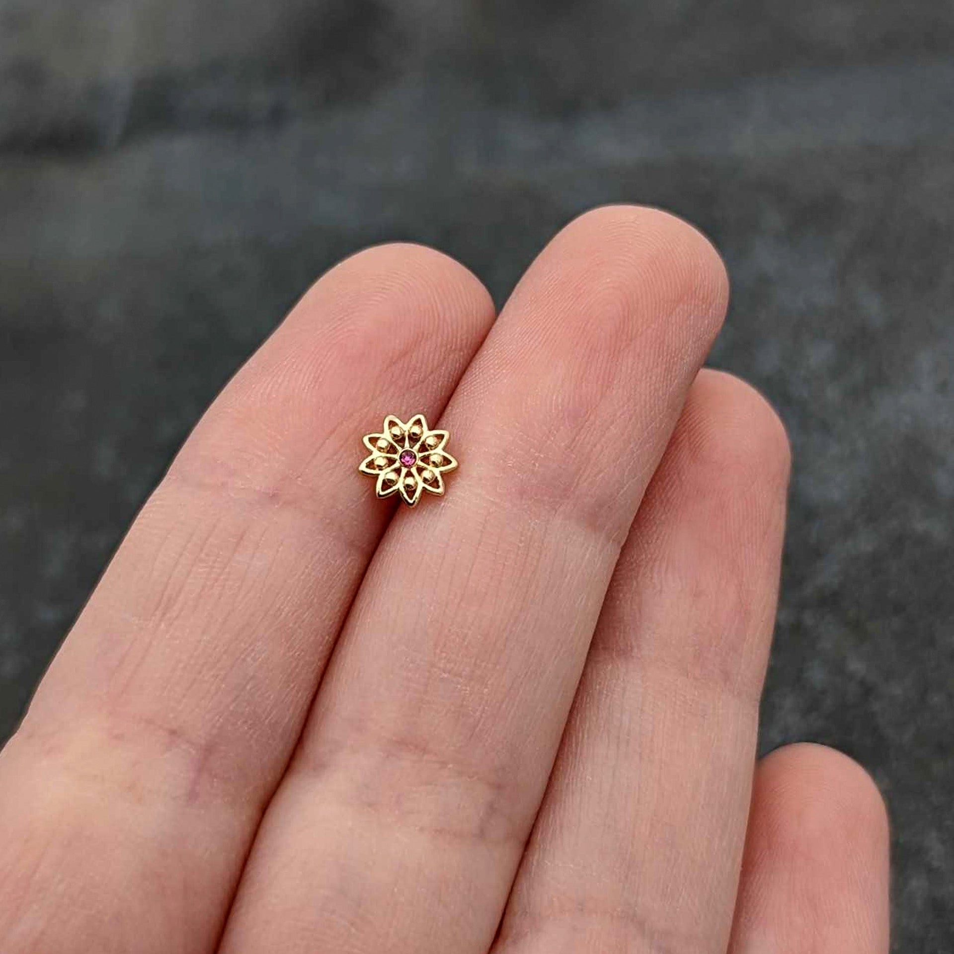16G 5/16 Pink Gem Gold Tone Starry Flower Labret Monroe Tragus