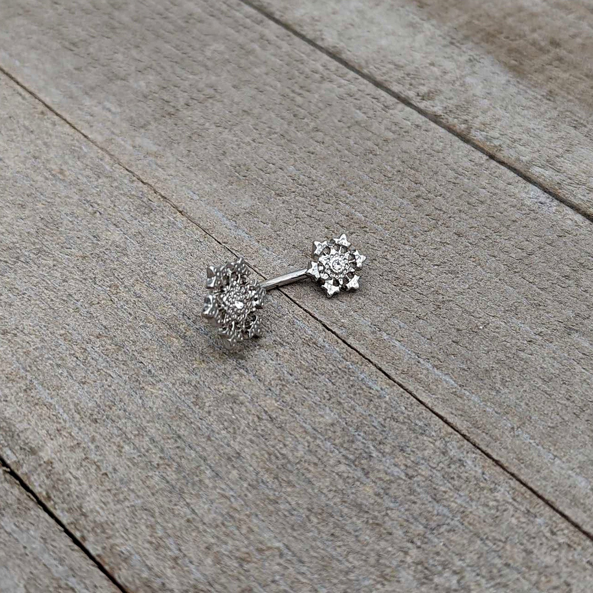Clear Gem Filigree Winter Snowflakes Double Mount Belly Ring