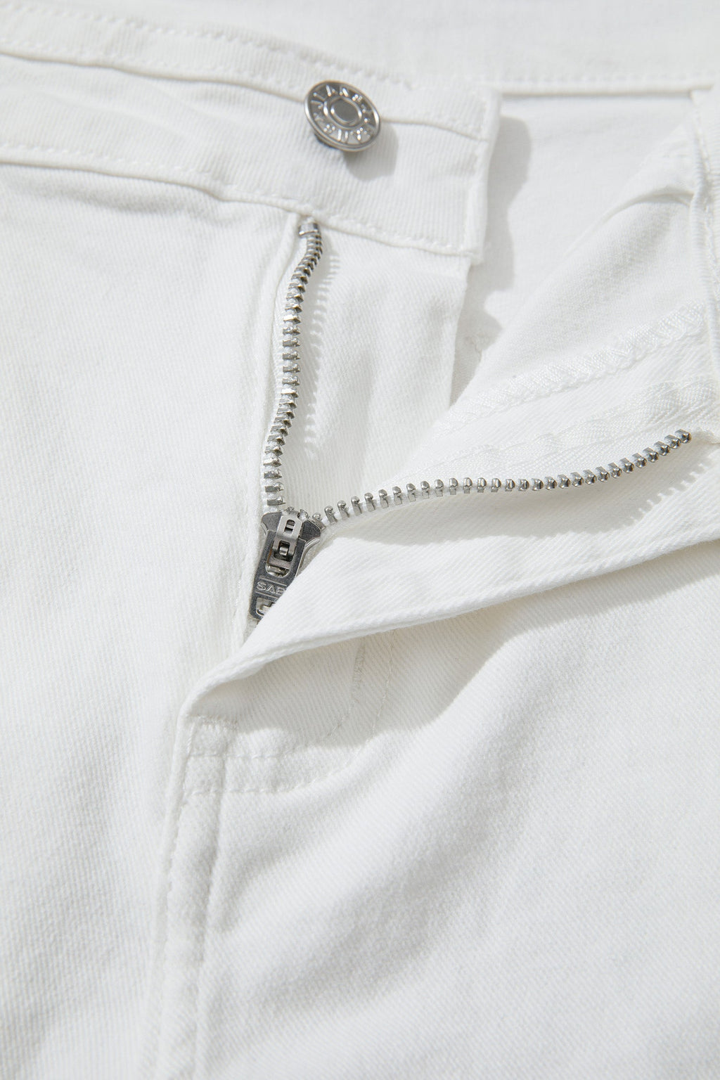 Zariyah Wide Leg Loose Casual Jeans in White Bone Wash