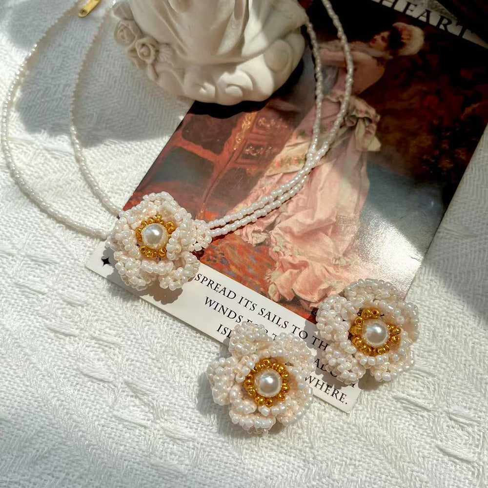 French-style Light-luxury Camellia Stud Earrings For Women