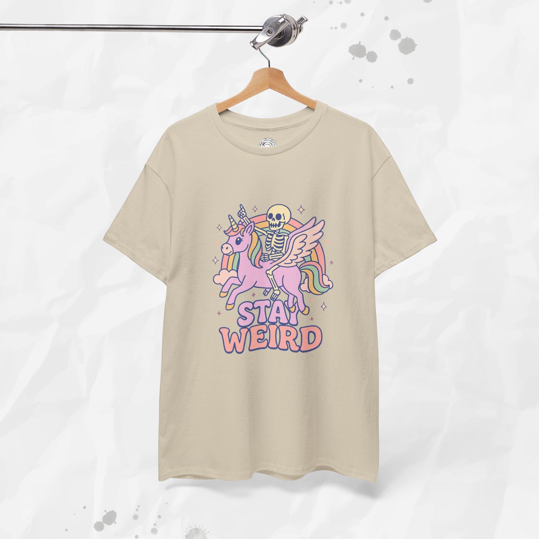 Stay Weird – T-Shirt