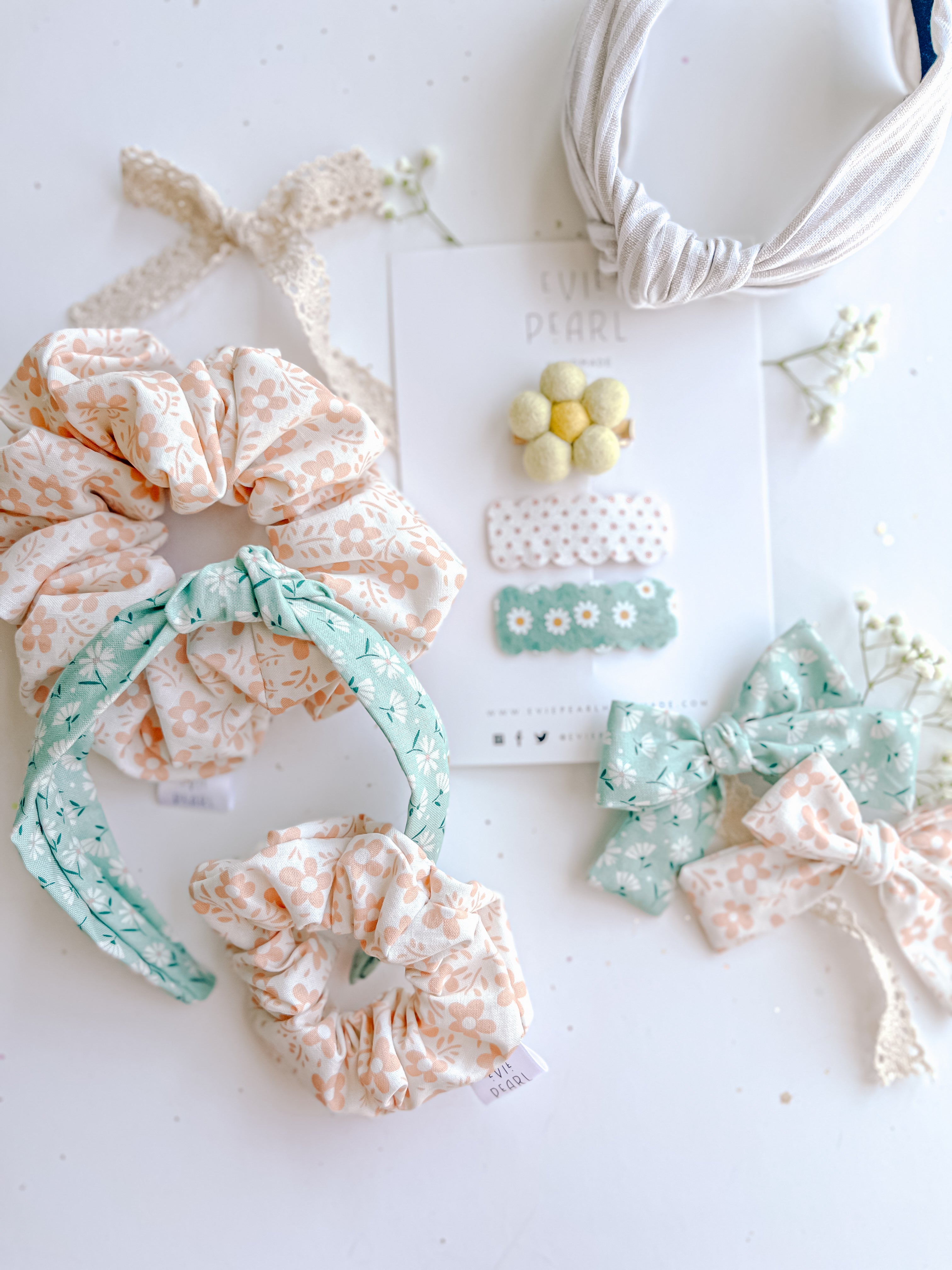 Spring Daisy Snap Clip Set