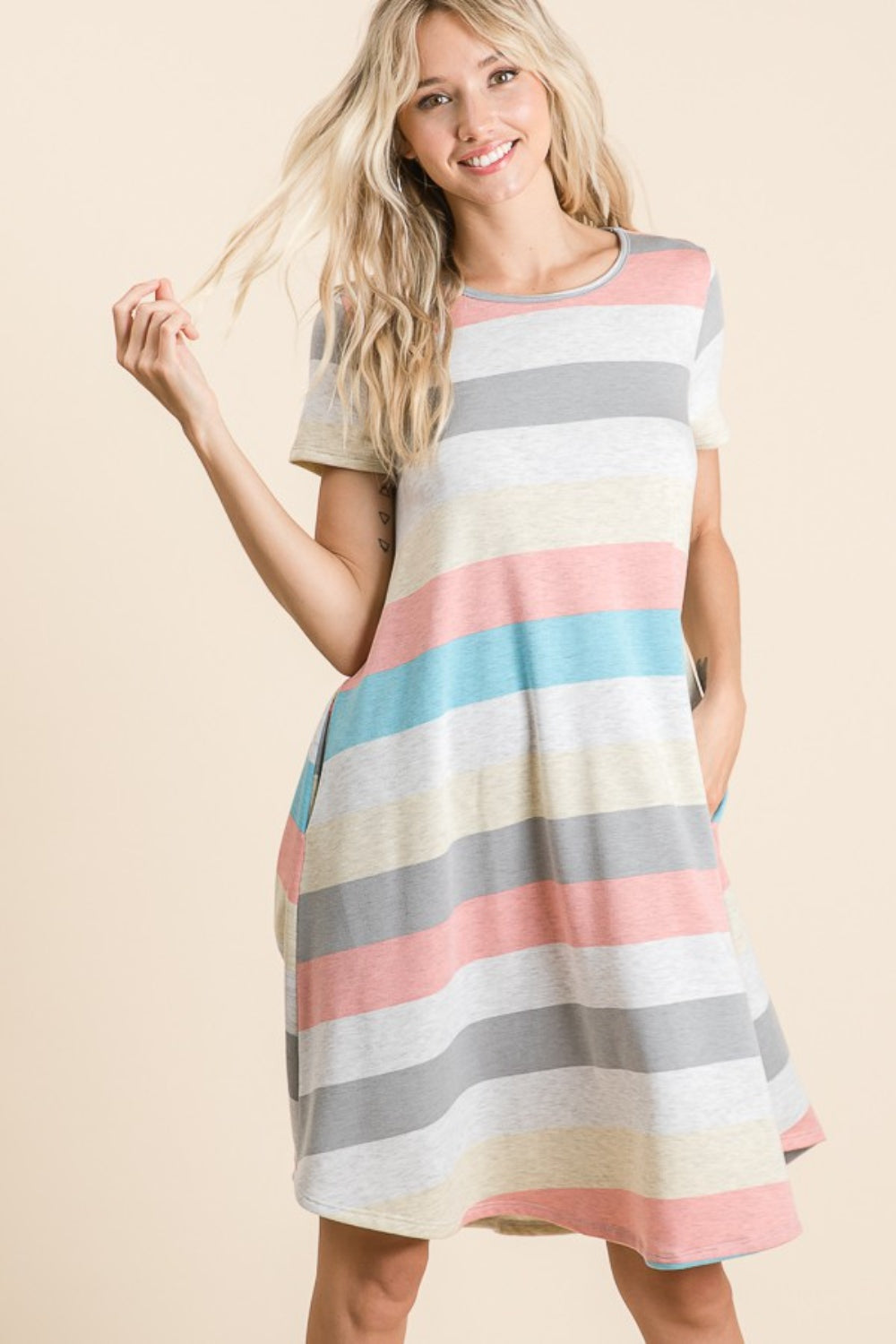 Striped Short Sleeve Dress with Pockets for Women - Casual Fit
