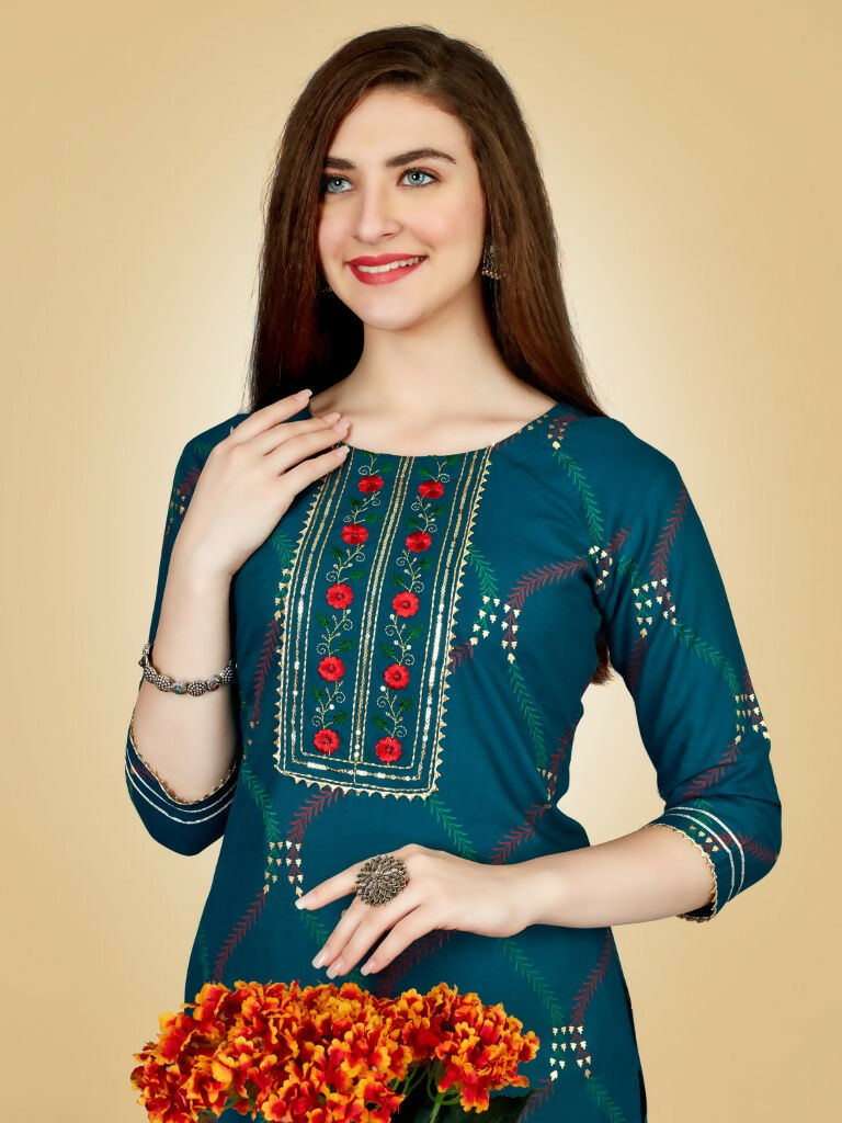 Women's Teal Embroidered Straight Kurta and Pant Set in Rayon