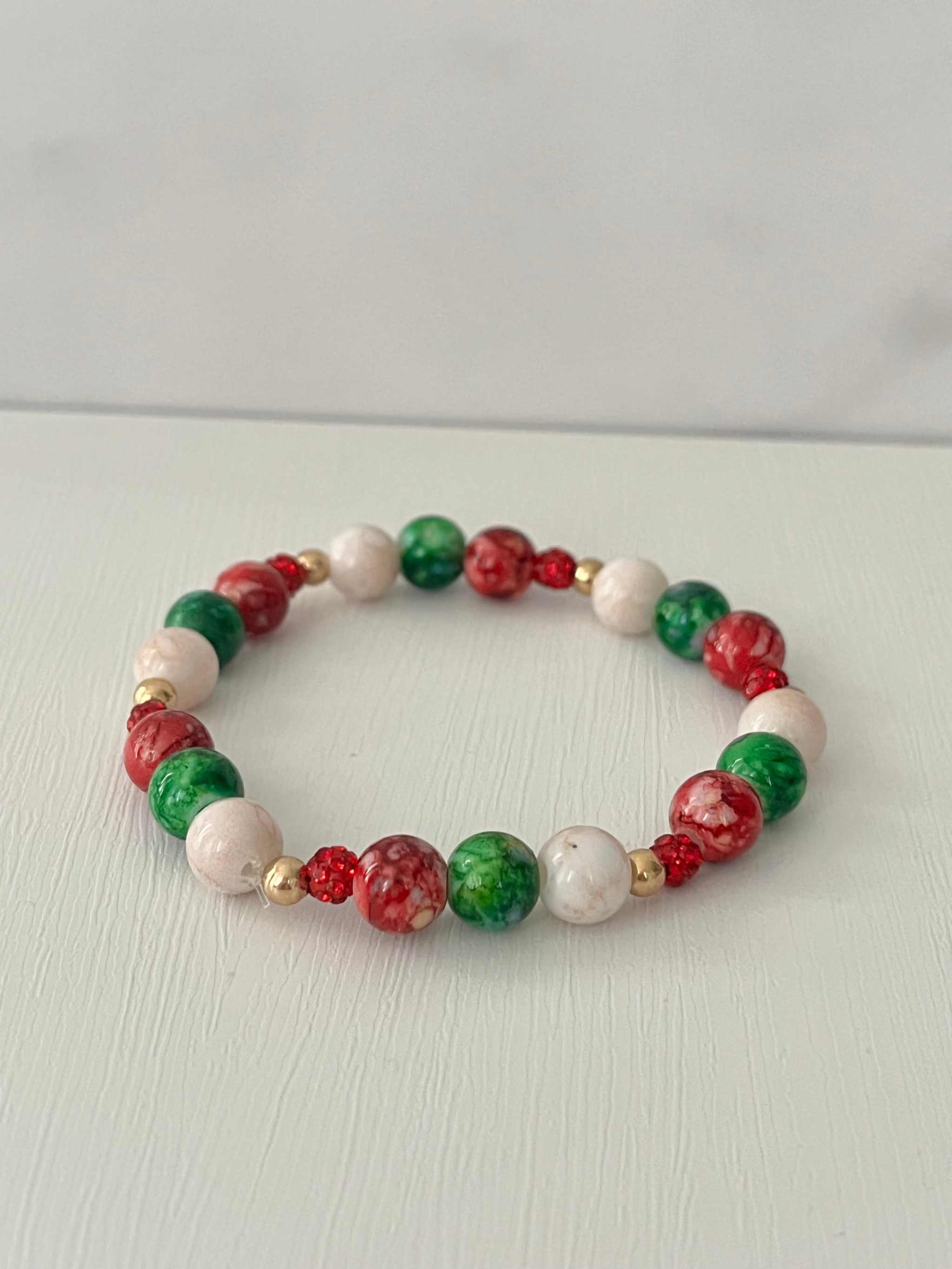 Christmas Jeweled Bead Bracelet - Festive Holiday Stretch Jewelry
