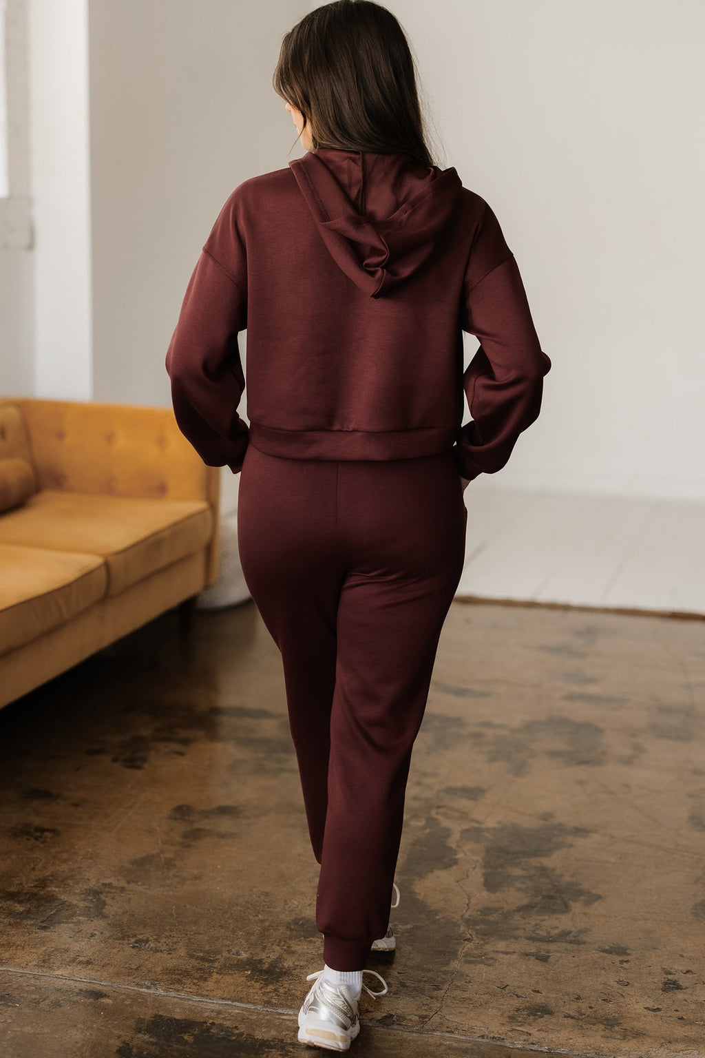 Women's Cropped Hoodie and Jogger Lounge Set - Matching 2pc Set