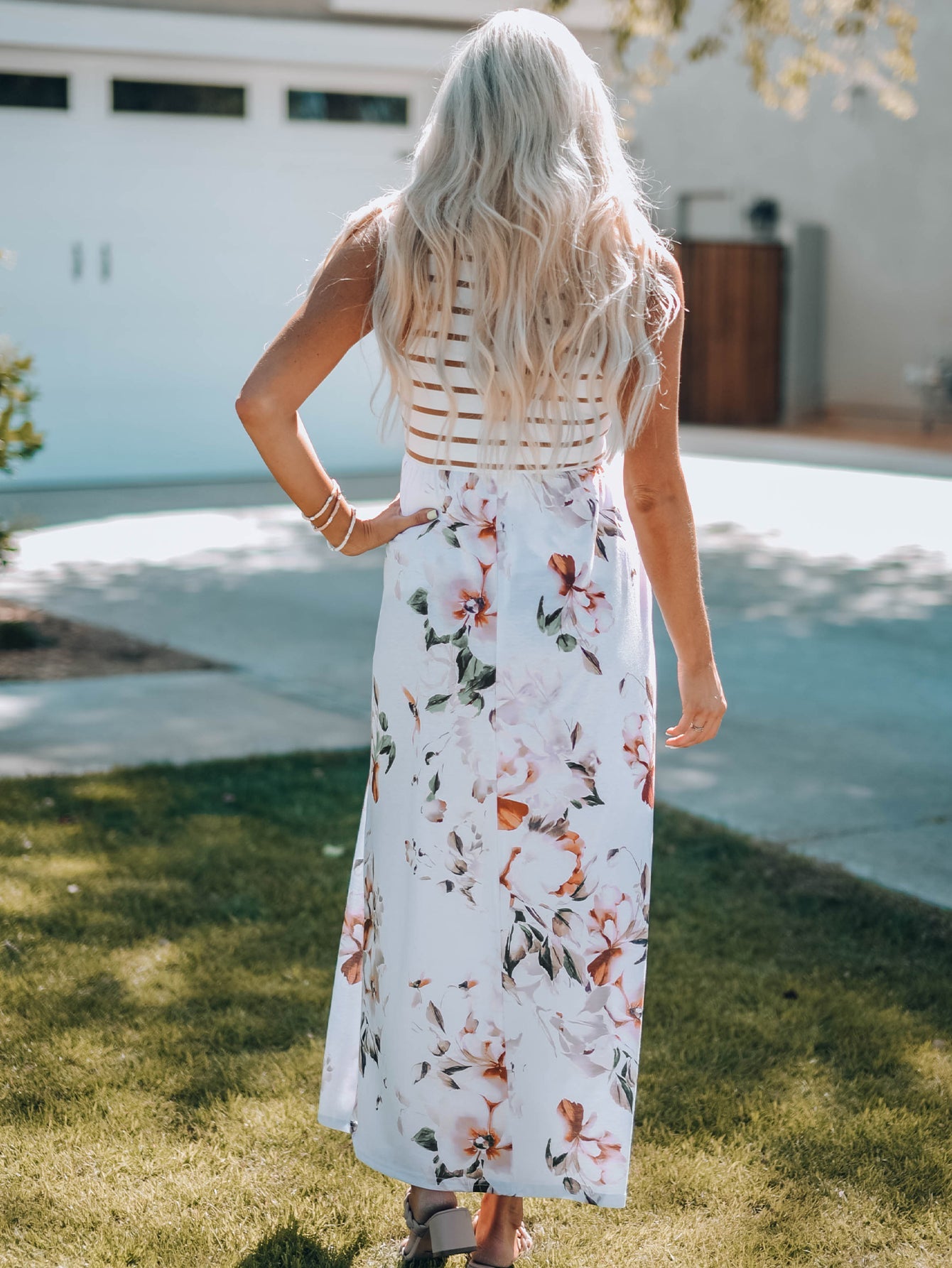 Zora Striped Floral Sleeveless Maxi Dress with Pockets