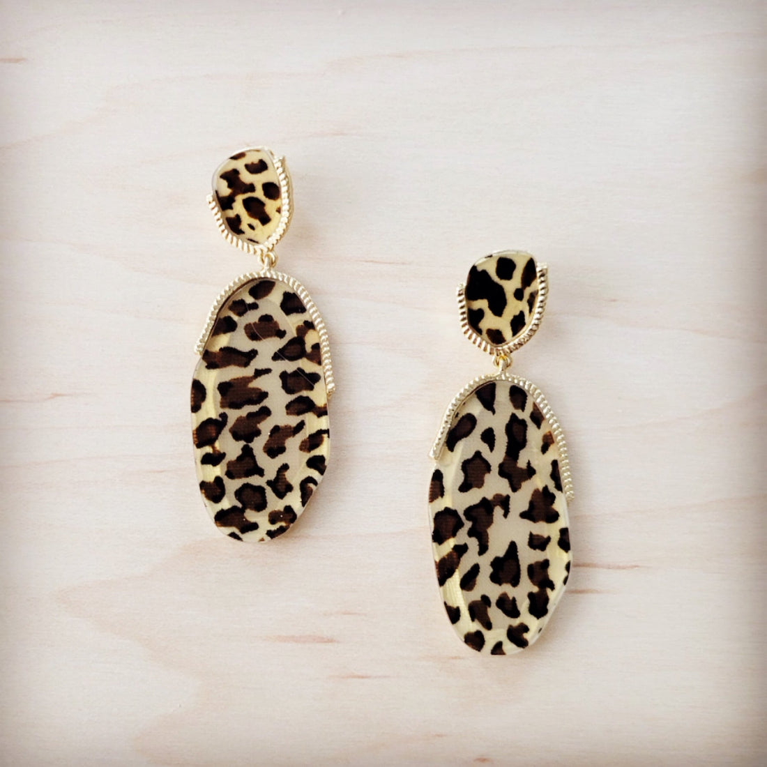 Gold-Tone Leopard Print Oval Dangle Earrings - Image 2