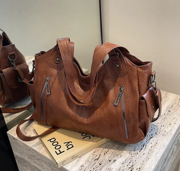 Retro Large Capacity Crossbody Handbag