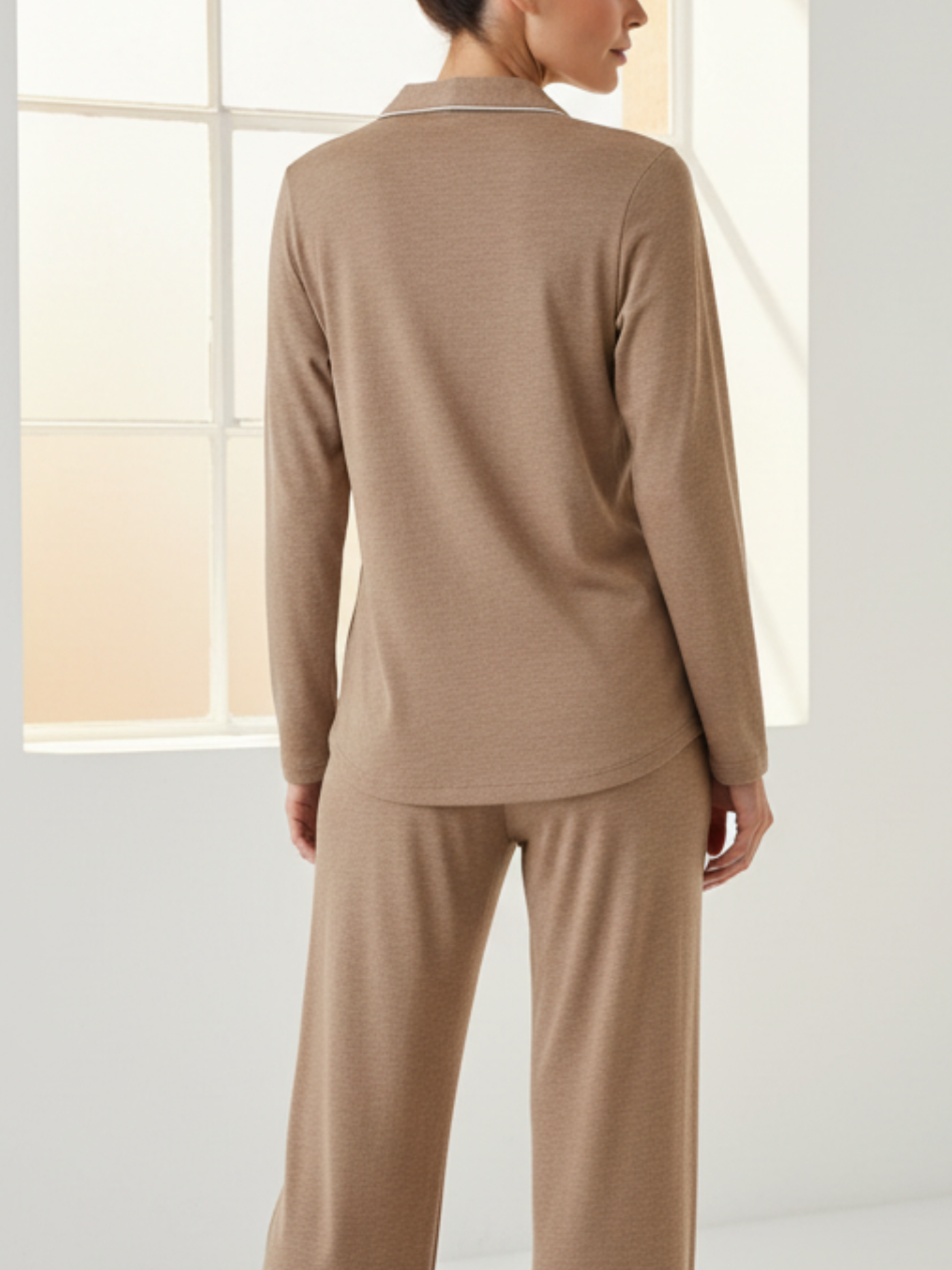 Donna Moisture-Wicking Long Sleeve Pajama Shirt in Light Blue - Image 7