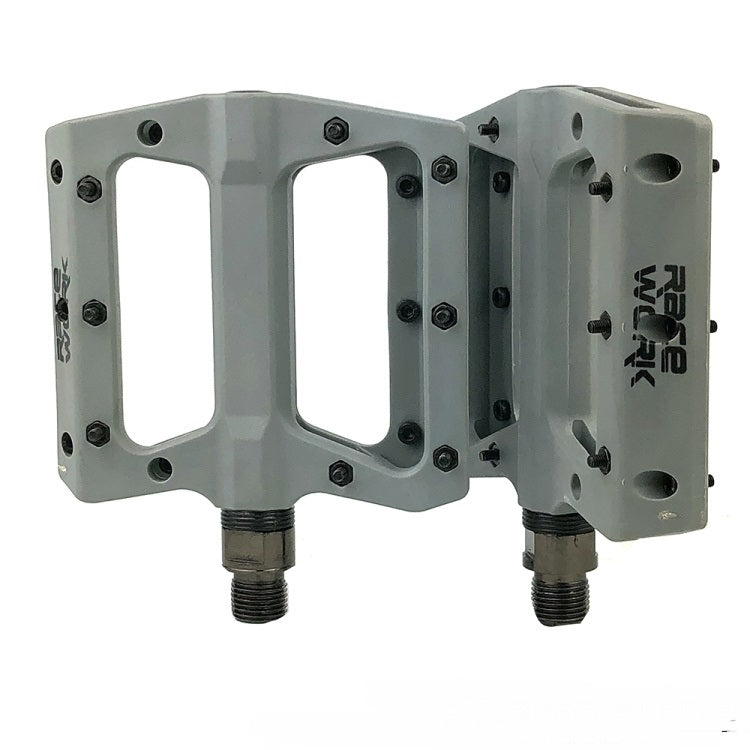 Ultralight Nylon Mountain Bike Flat Pedals with 3 Sealed Bearings
