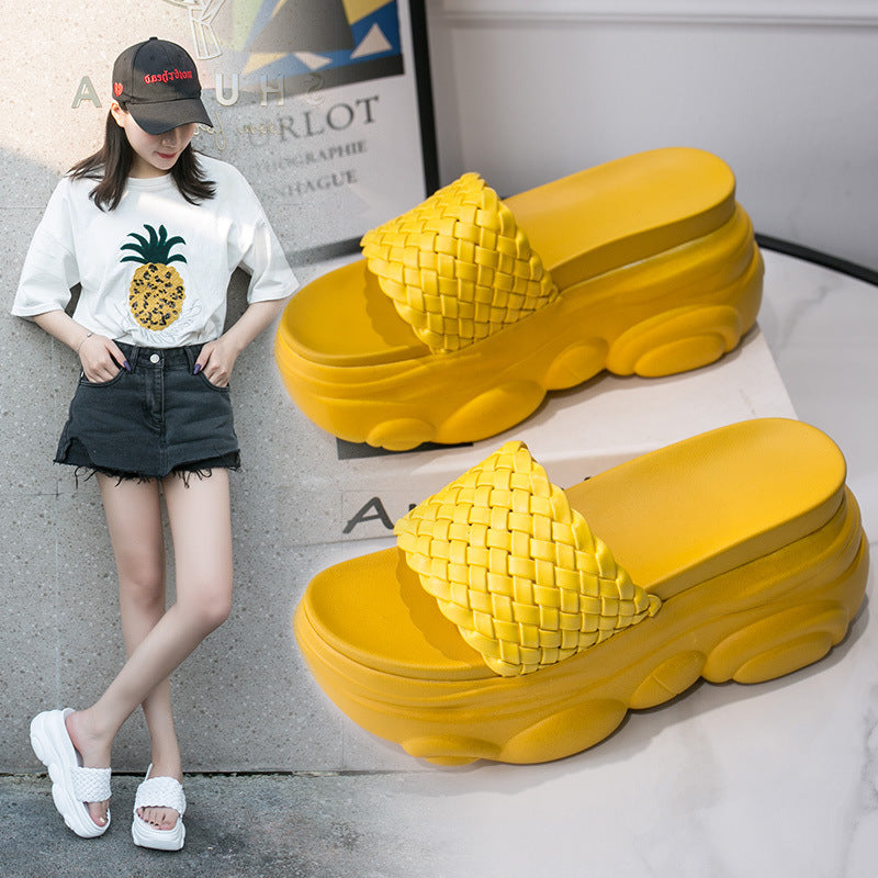 Women's minimalist black open toe platform sandals for summer streetwear