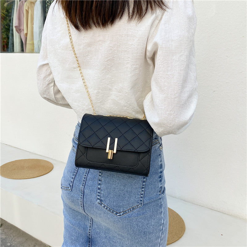 Luxury Black Diamond Lattice Crossbody Bag for Girls & Women