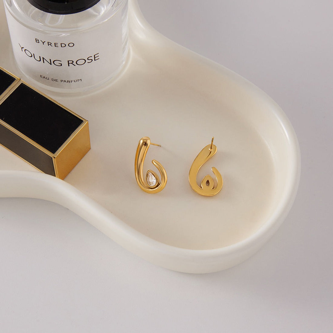 18K Gold Teardrop Stud Earrings with Cubic Zirconia