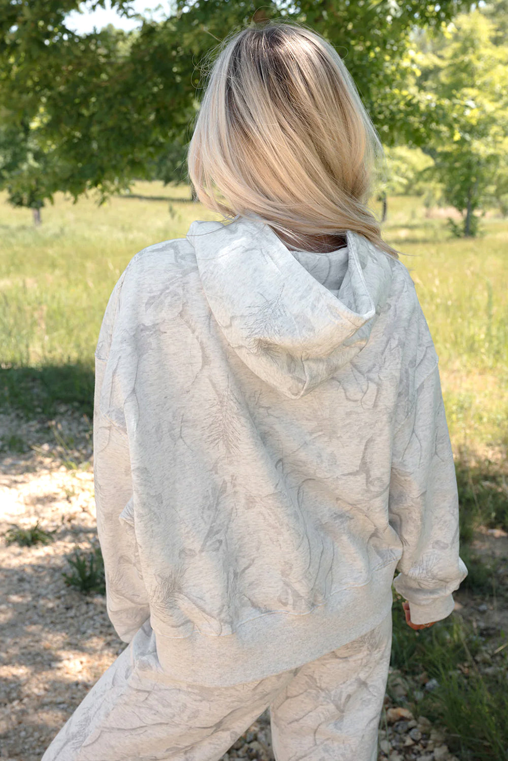Light Grey Feather Camouflage Print Loose Drop Sleeve Hoodie and Pants Set