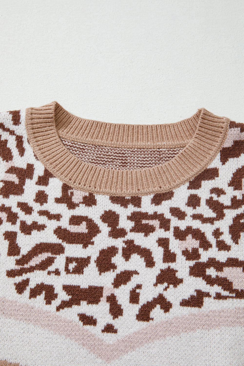 Leopard Colorblock Puff Sleeve Sweater