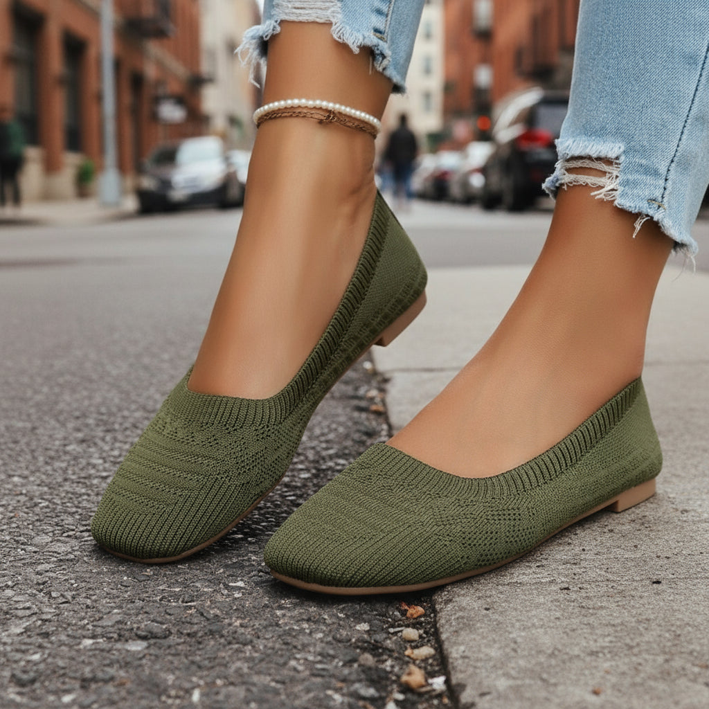 Women’s Knitted Slip-On Flats Breathable Casual Walking Shoes
