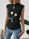 Floral Applique Keyhole Sleeveless Top