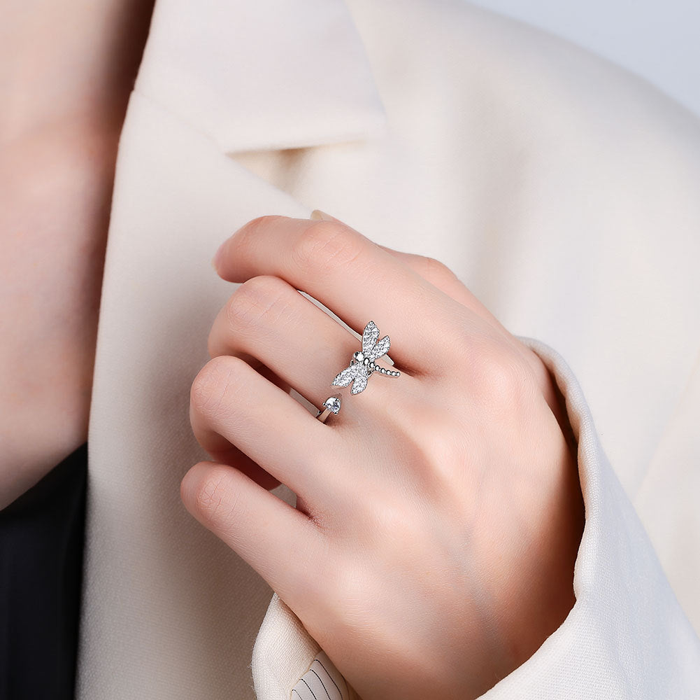 Rotating Zircon Dragonfly Design Ring Ins