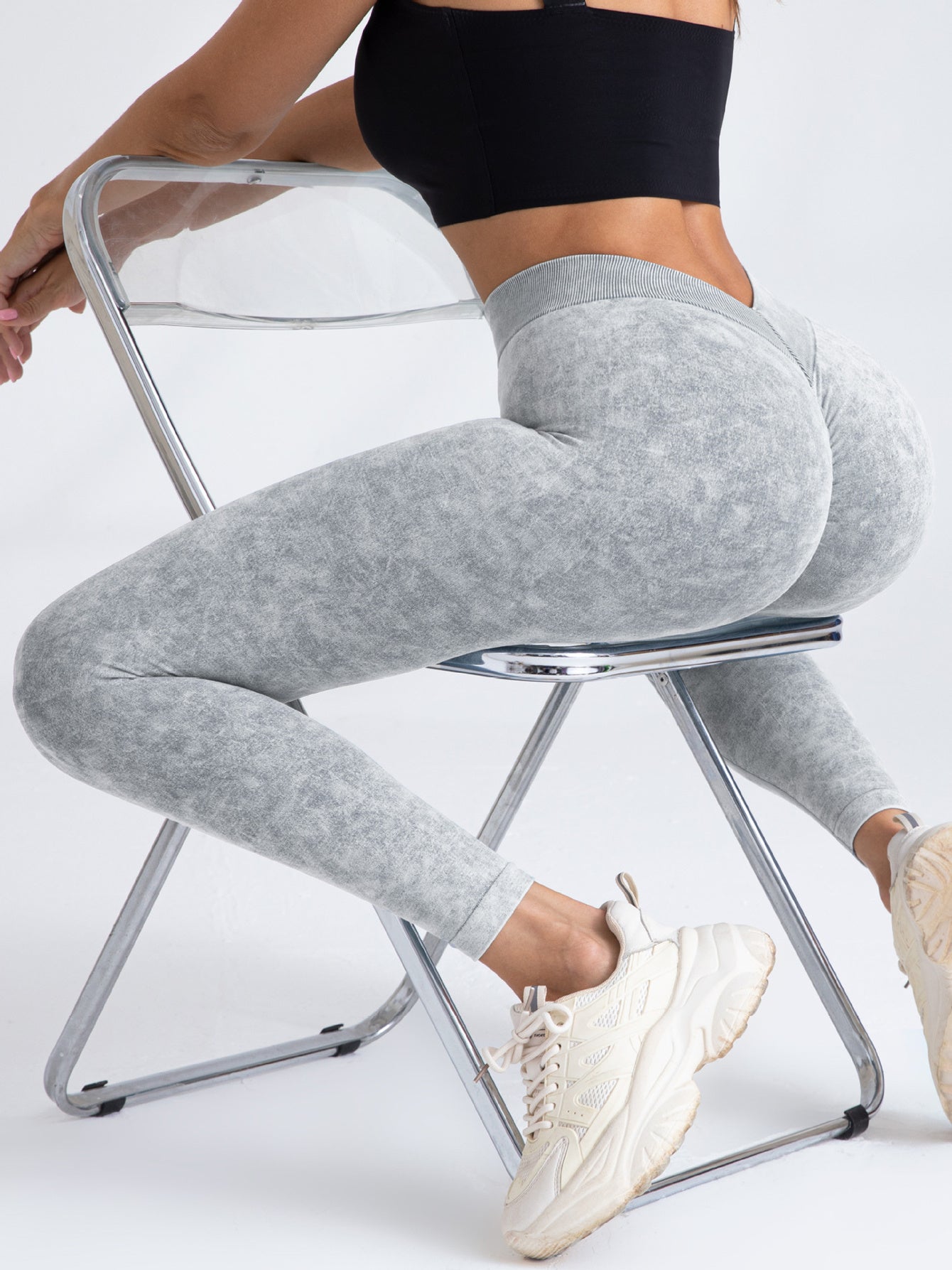 V-Back Scrunch Butt Seamless Yoga Leggings High-Waist Tights