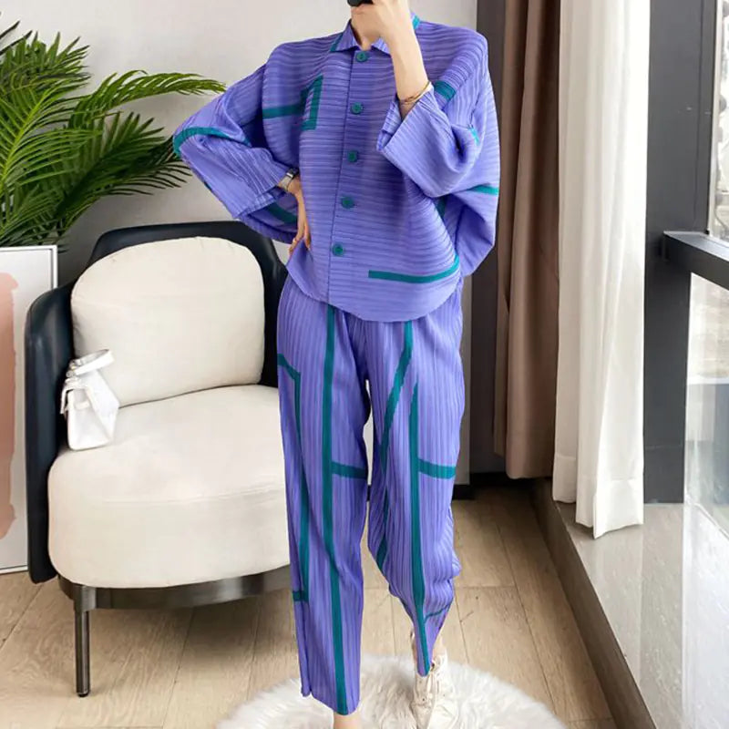 Women's Geometric Pleated Cardigan Set for Fall/Winter