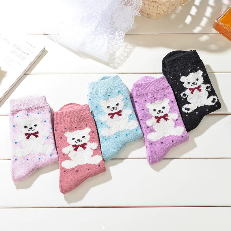 Women's Thick Wool Blend Winter Socks with Heart and Diamond Prints - Image 6