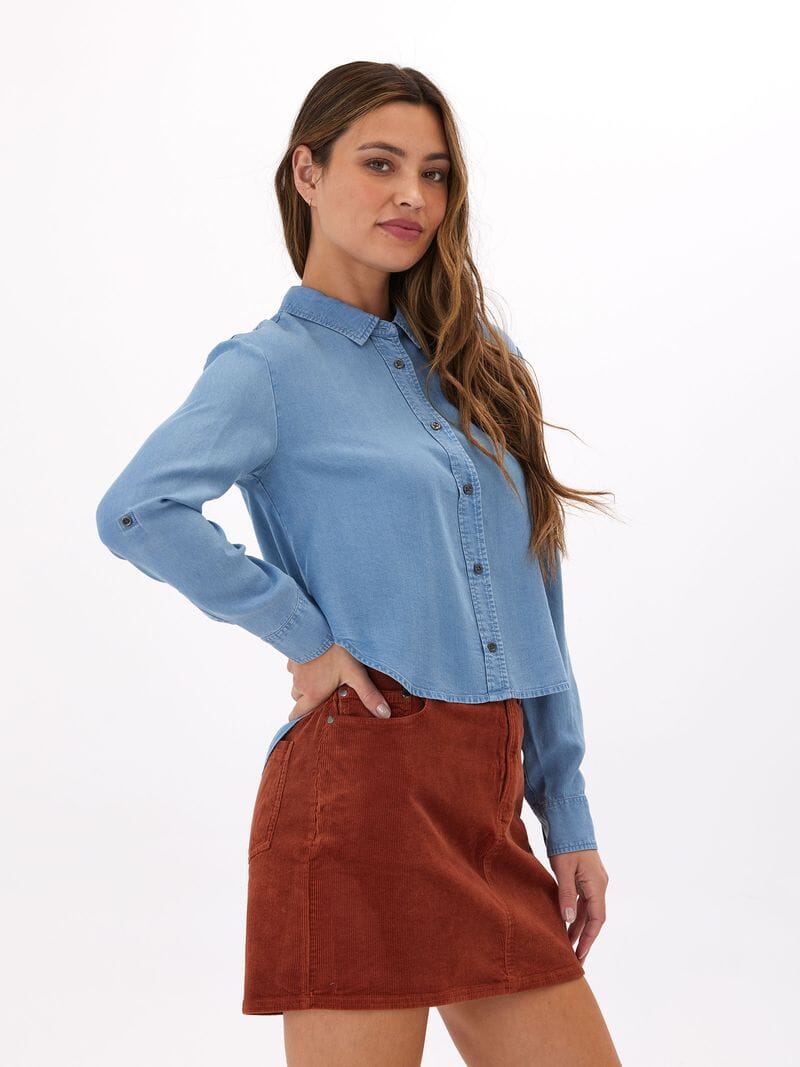 Annika Chambray Button-Up Shirt in Light Blue