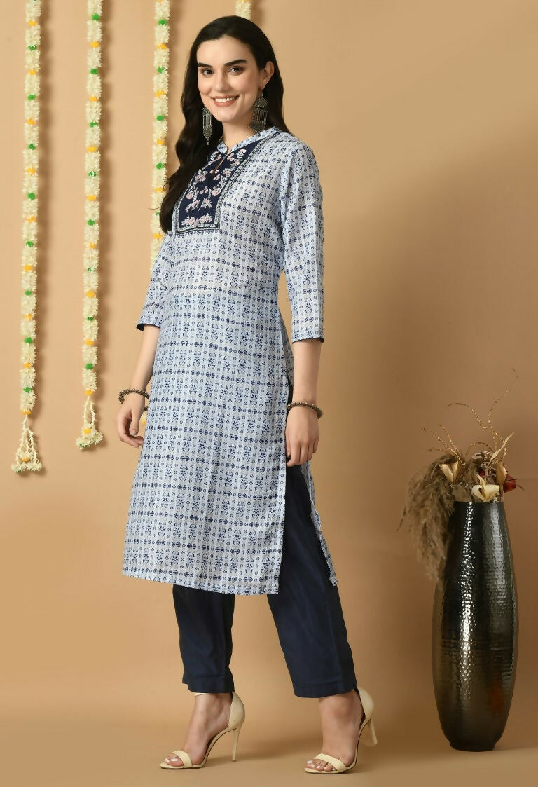 Blue Maslin Kurta Set with Cotton Bottoms - Elegant Ethnic Wear