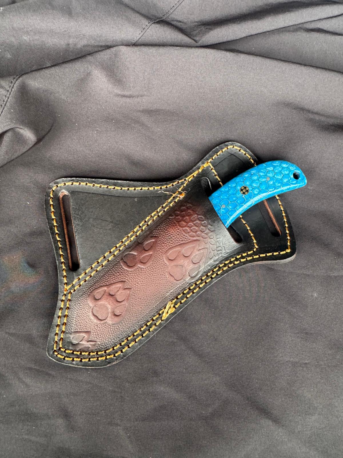 Titan "Blue Trail" Skinner | High Carbon RASP Steel Blade, Honeycomb Resin Handle TIK-002
