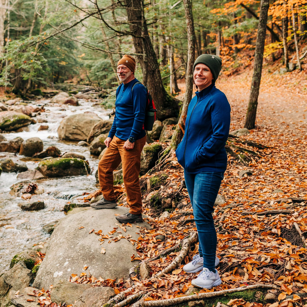 Women's Heavyweight Merino Wool Full-Zip Sweater in Navy or Black