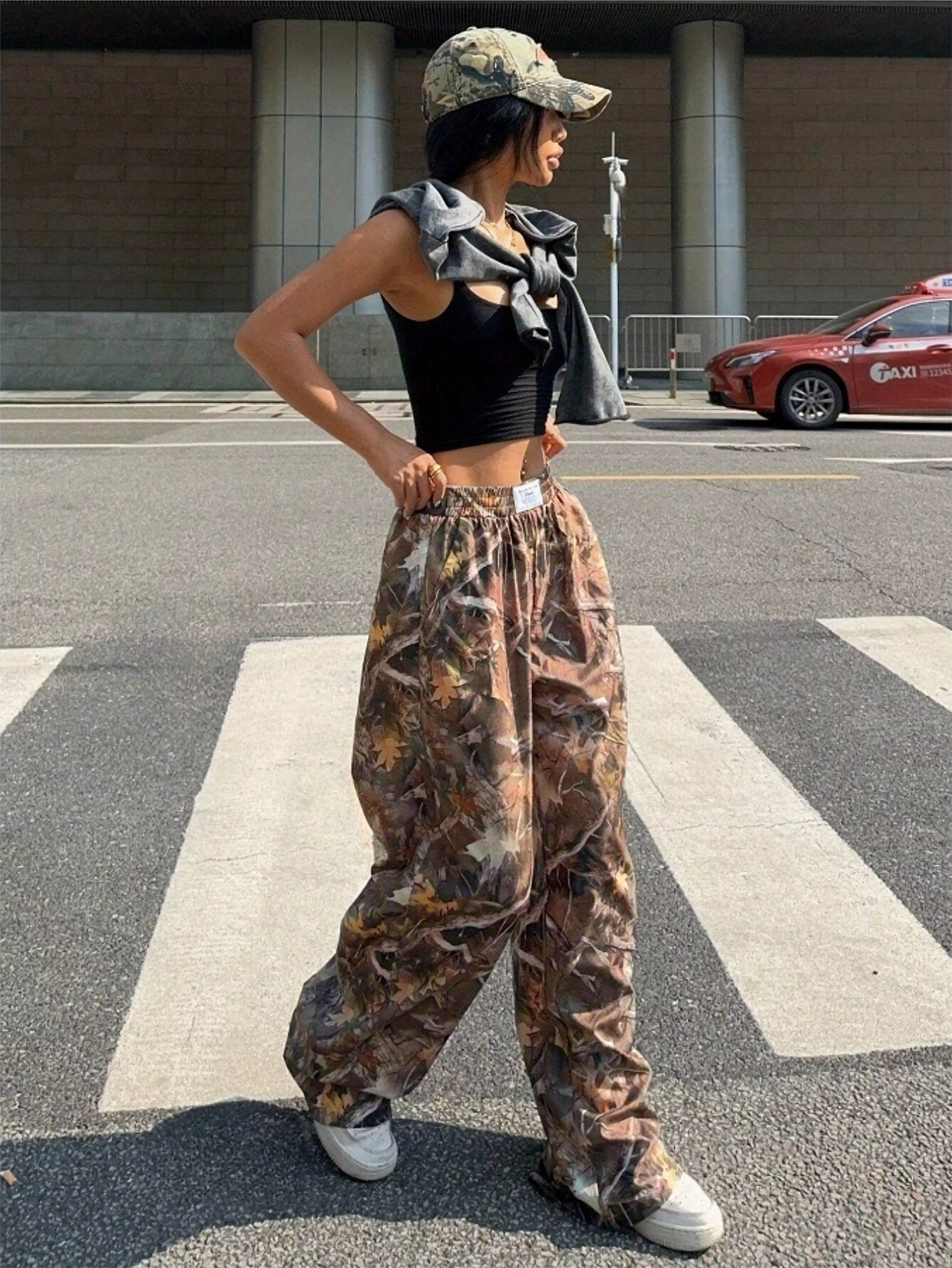 Women's Y2K Camouflage Cargo Pants High Waisted Relaxed Fit - Image 10