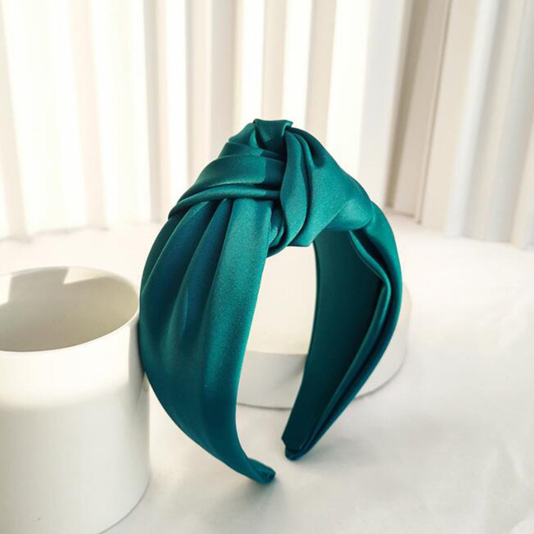 Wide Solid Color Knot Headband for Women - Stylish Hair Accessory - Image 12