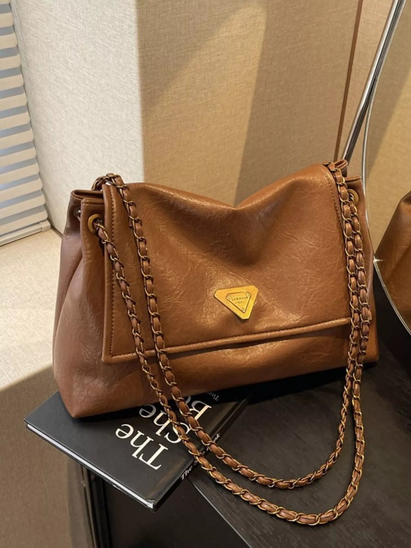 80d22df8659c41df83d6eac7cb3306d5-Max-Origin