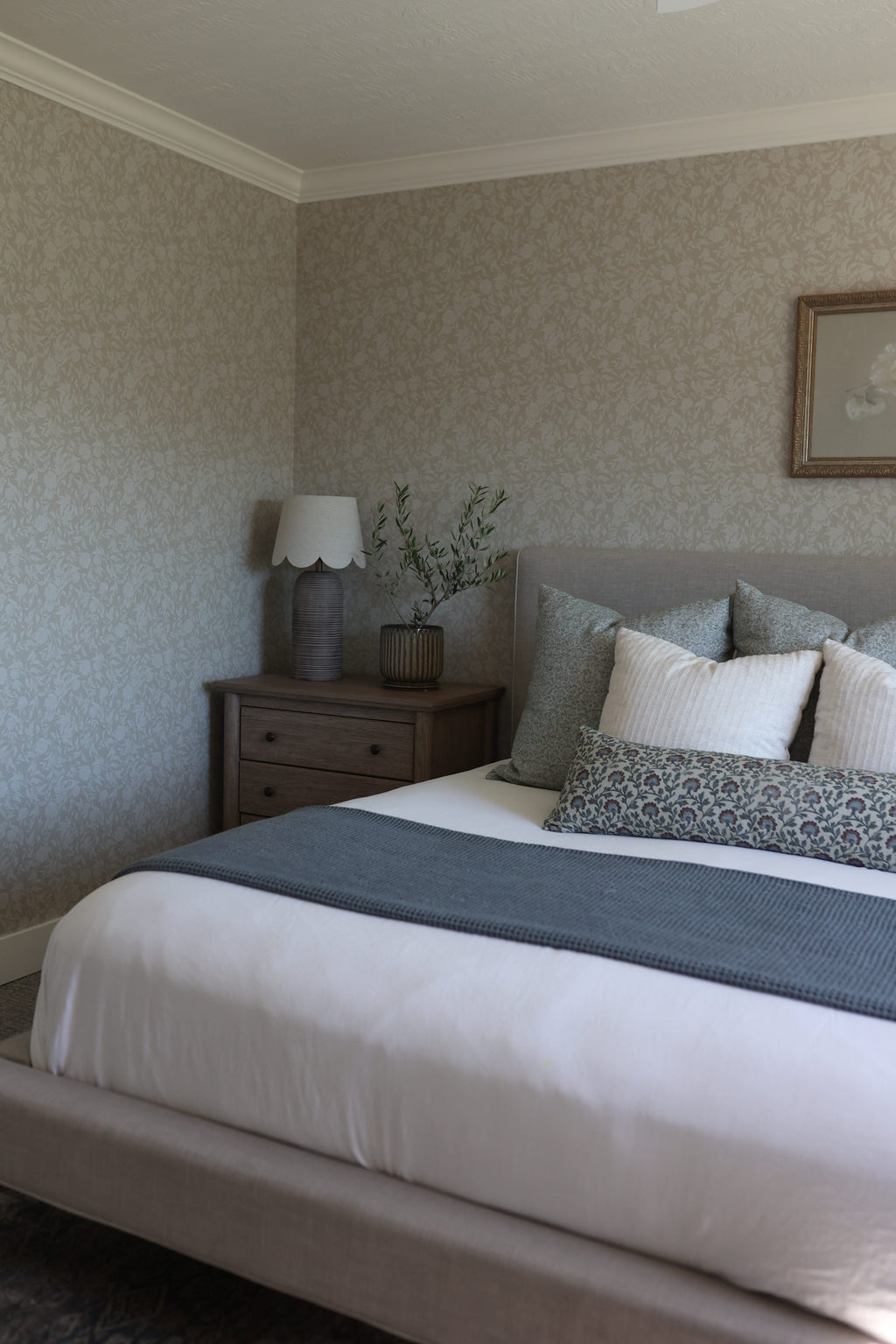 Leighton Removable Wallpaper - Peel and Stick Home Decor
