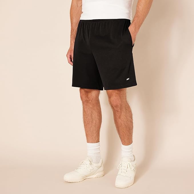 Amazon Essentials Men's Performance Tech Loose-Fit Shorts (Available in Big & Tall), Pack of 2