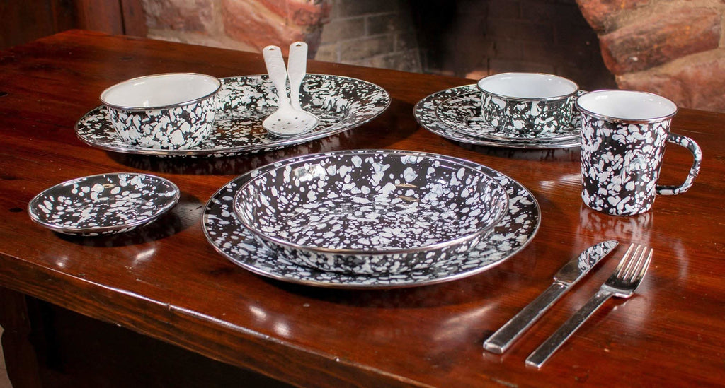10.5-Inch Enamelware Dinner Plates, Carbon Steel - Set of 4