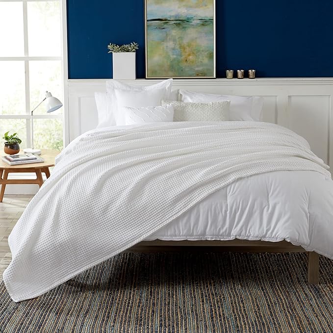 100% Cotton Waffle Weave Bed Blanket | Soft, Breathable, and Lightweight Blanket for All-Season | Perfect for Layering | Brielle Collection (Full/Queen, White)