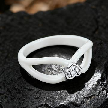 Simple Elegant Versatile Geometric Ring