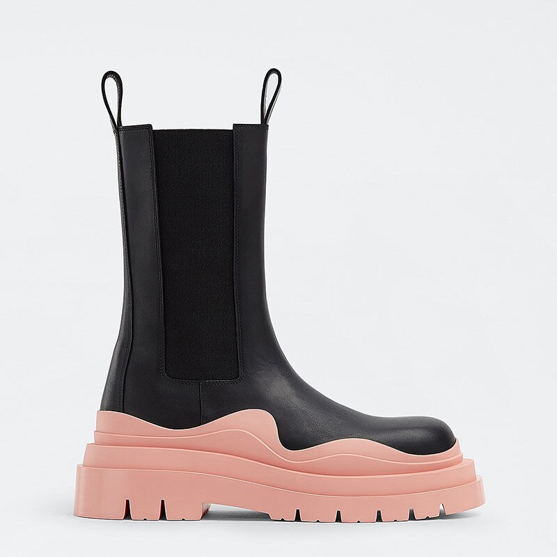 Women's Black Mid-Calf Platform Boots with Chunky Contrast Sole - Image 27