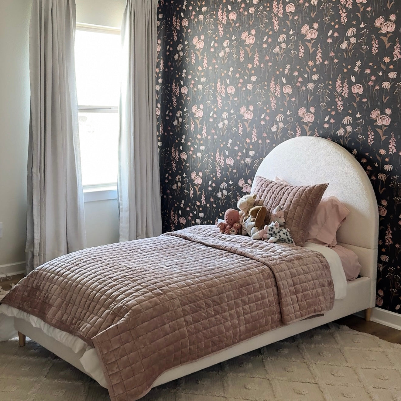 Audrey Floral Removable Wallpaper