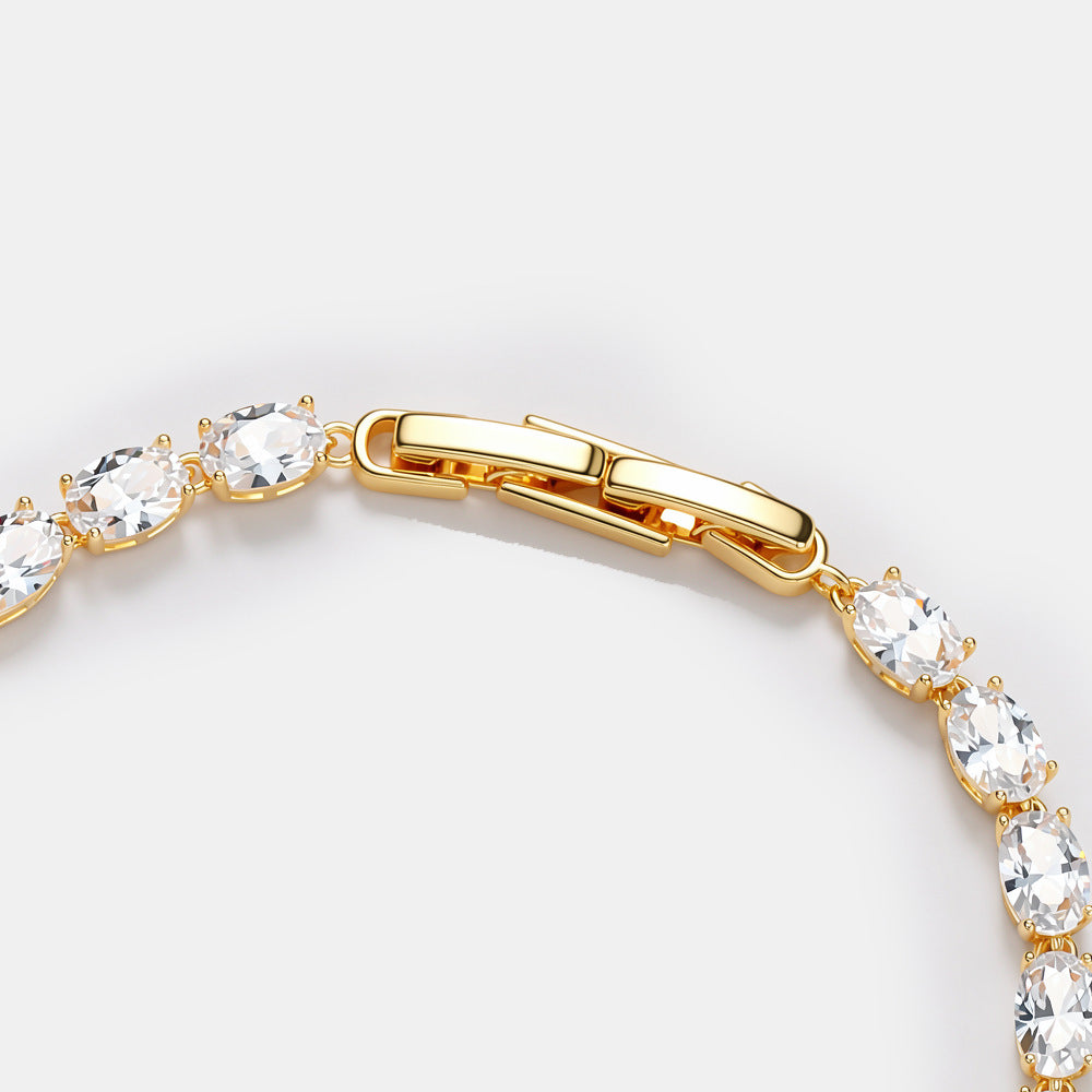 Simple And Stylish Oval Zircon Bracelet For Women
