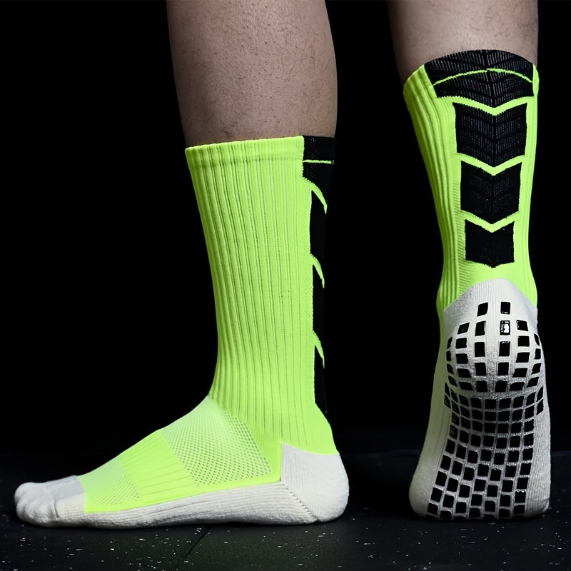 Non-Slip Soccer Grip Socks with Towel Bottom for Enhanced Performance and Stability in Sports