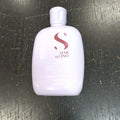 Bottle of Alfaparf Semi Di Lino Smooth Smoothing Low Shampoo 8.4 oz