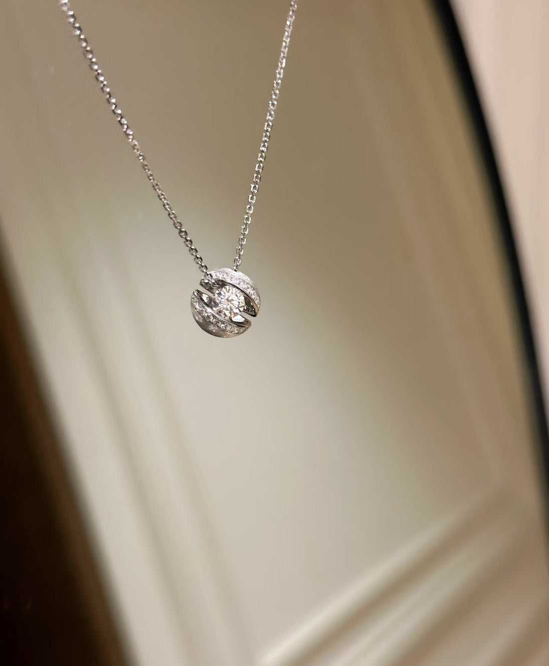 Floating Planet Minimalist Versatile Necklace And Bracelet Set