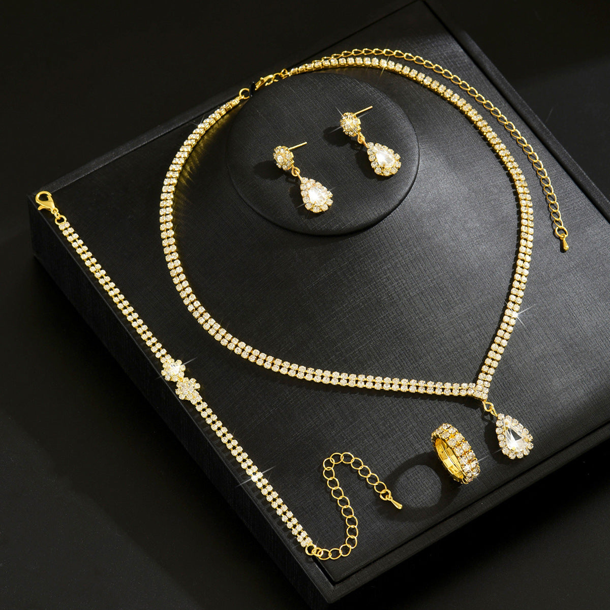 Women 4 Pcs Rhinestone Jewelry Set,Necklace Earrings Bracelet Ring,Elegant Bridal Costume Accessories For Wedding Party Occasion