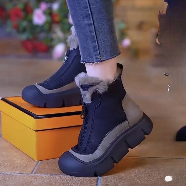 Women's Lightweight Front-Zip Ankle Boots with Faux Fur Lining - Image 5