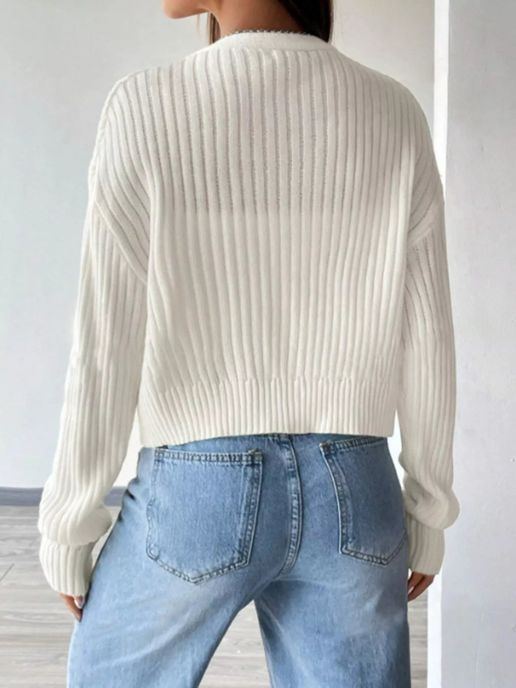 White Ribbed V-Neck Button-Up Cropped Cardigan Sweater - Image 3
