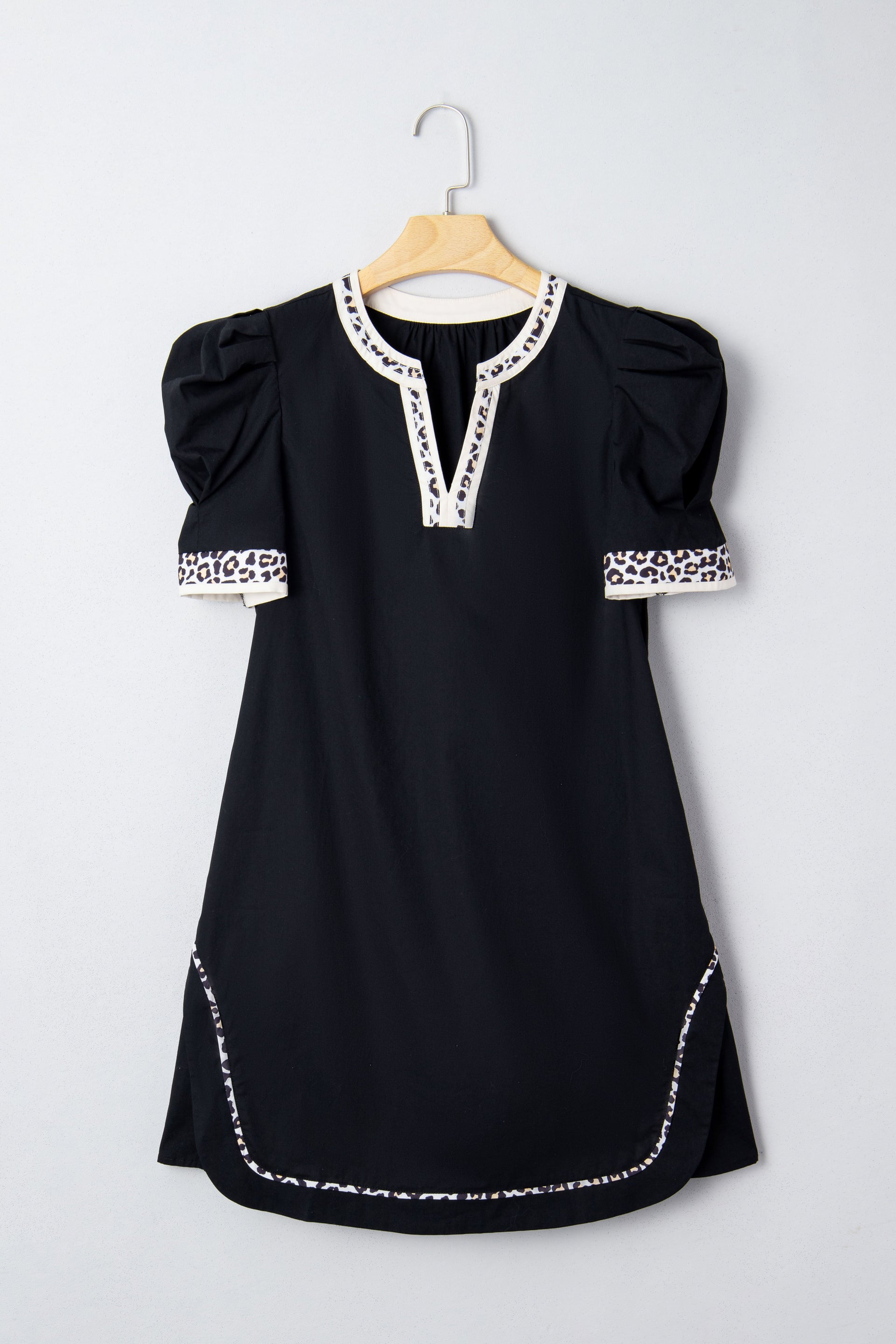 Black Leopard Trim Notched Neck Short Puff Sleeve Shift Mini Dress